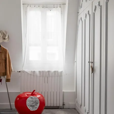 Veeve - Creative Mastery Paris