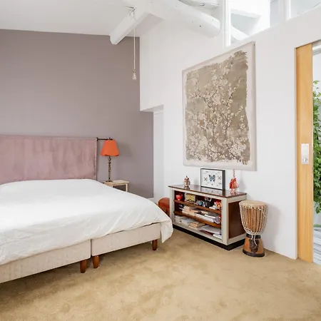 Veeve - Creative Mastery Apartment Paris